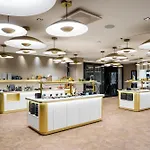 Hotel Crowne Plaza - Hesperia By Ihg 4*