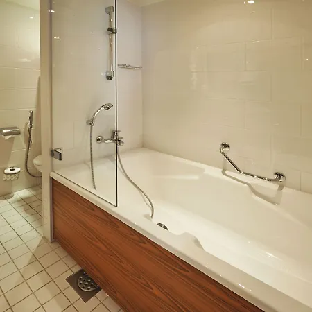 Crowne Plaza - Hesperia By Ihg Otel Helsinki