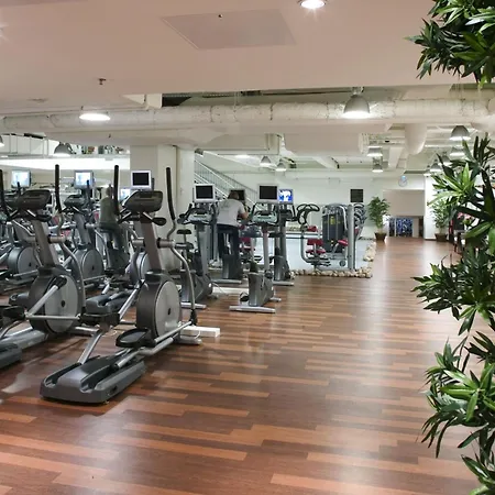 Crowne Plaza - Hesperia By Ihg Hotel