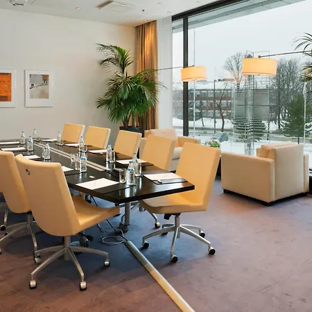 Crowne Plaza - Hesperia By Ihg Otel 4*