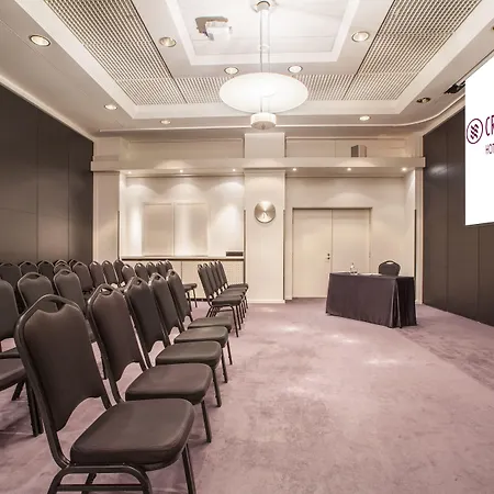 Crowne Plaza - Hesperia By Ihg Hotel 4*