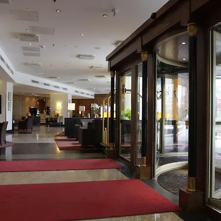 Hotel Crowne Plaza - Hesperia By Ihg 4*