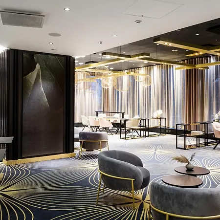 Crowne Plaza - Hesperia By Ihg 4* הלסינקי