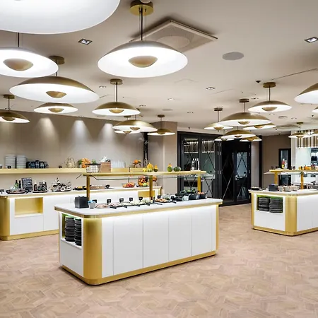 Otel Crowne Plaza - Hesperia By Ihg 4*