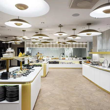Crowne Plaza - Hesperia By Ihg