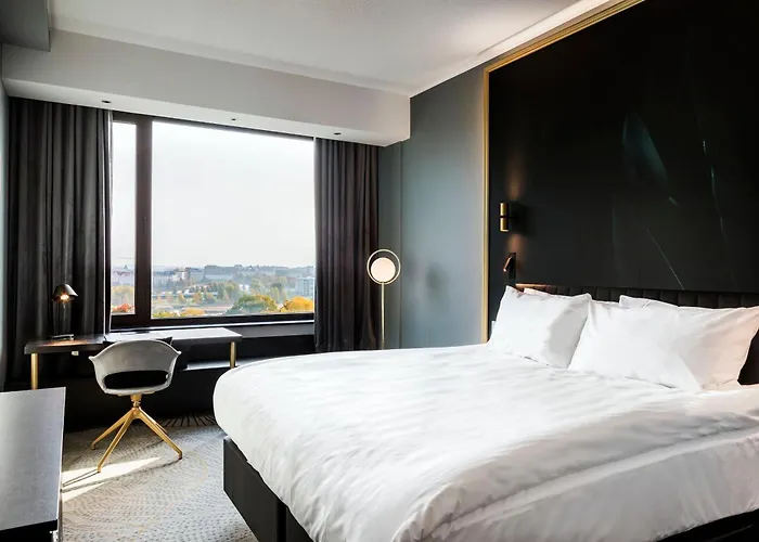 Crowne Plaza - Hesperia By Ihg 4*