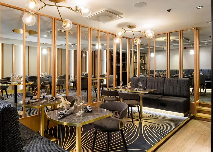 Crowne Plaza - Hesperia By Ihg 4*