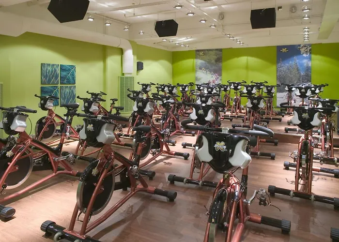 Crowne Plaza - Hesperia By Ihg Hotel 4*