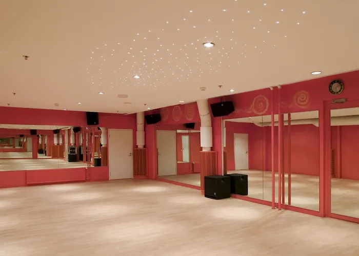 Crowne Plaza - Hesperia By Ihg 4*