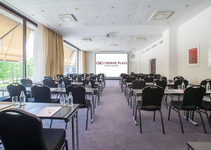 Crowne Plaza - Hesperia By Ihg Hotel