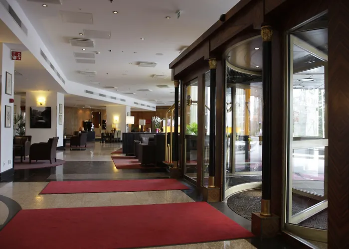 Hotel Crowne Plaza - Hesperia By Ihg 4*