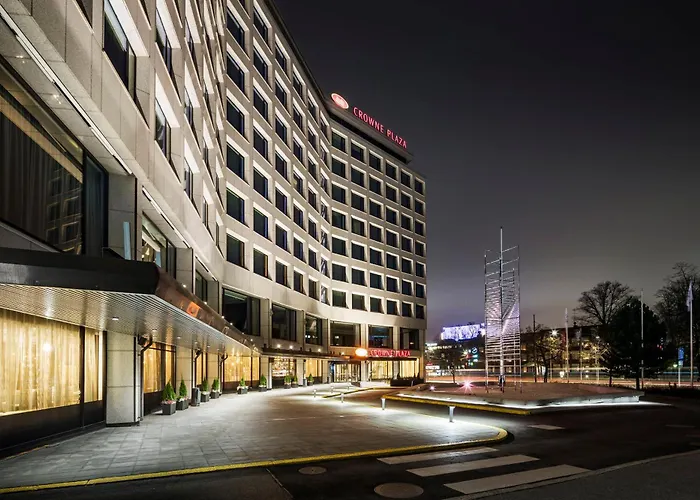 Crowne Plaza - Hesperia By Ihg 4*