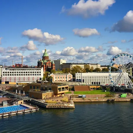 Hotelli Crowne Plaza - Hesperia By Ihg 4*