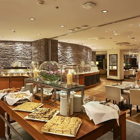 Hotelli Crowne Plaza - Hesperia By Ihg